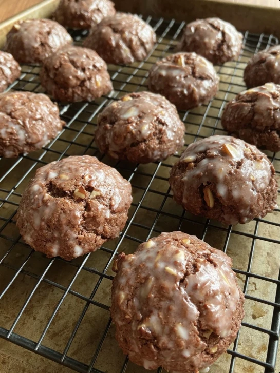 Classic Italian Toto Cookies — soft chocolate spice cookies with glaze