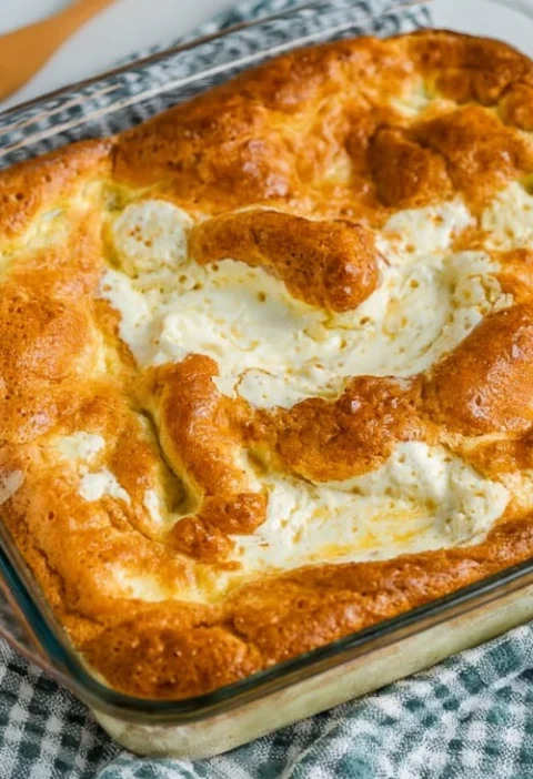 Easy Apple Earthquake Cake Recipe Spiced Apple And Cream Cheese Cake Nutty Apple Cream Cheese Earthquake Cake How To Make ...