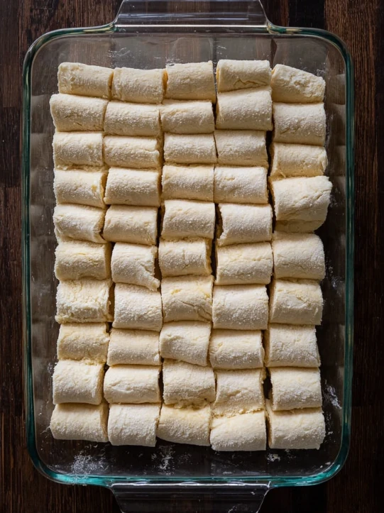 Old-Fashioned Country-Kitchen Sugar Snails