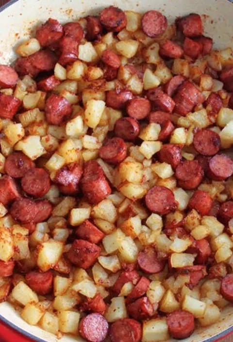 Quick Easy Potato Hash Recipe Hearty Comfort Food Hot Dog Hash Simple Hot Dog Potato Skillet Best Quick Hot Dog Recipes Lo...