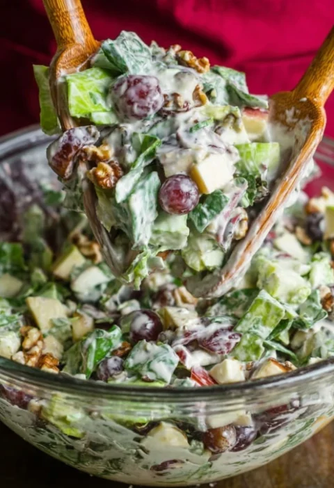 Seven-layer Christmas Salad Recipe Easy Seven-layer Christmas Salad Make-ahead Seven-layer Christmas Salad Traditional Sev...