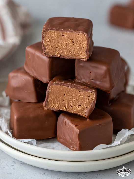 Warm Holiday Table 3 Musketeers Bars Recipes Buy 3 Musketeers Bars For Christmas 3 Musketeers Holiday Treats Ideas DIY 3 M...