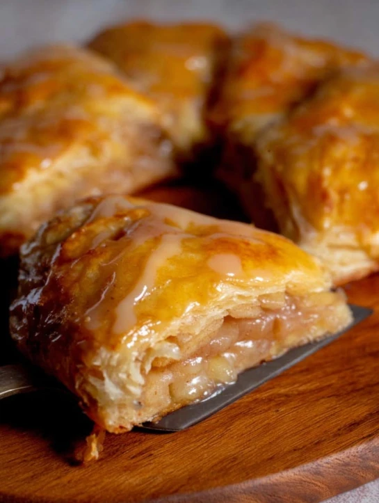 Wisconsin Apple Kringle