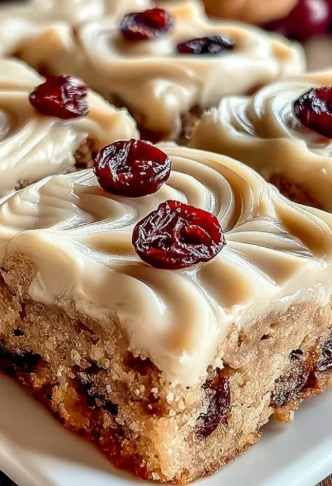 Best Oatmeal Raisin Cookie Bars Recipe Homemade Oatmeal Raisin Bars Gluten-free Oatmeal Raisin Cookie Bars Healthy Oatmeal...