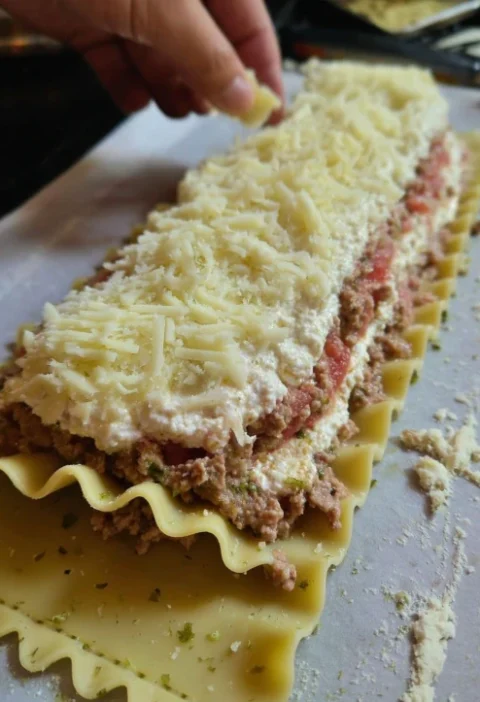 Cozy Grandmas Lasagna Meatloaf