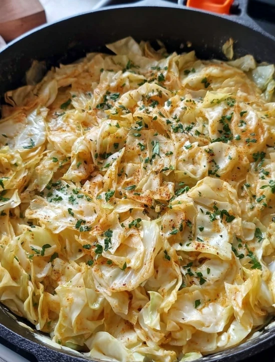 Creamy Garlic Alfredo with Tender Cabbage