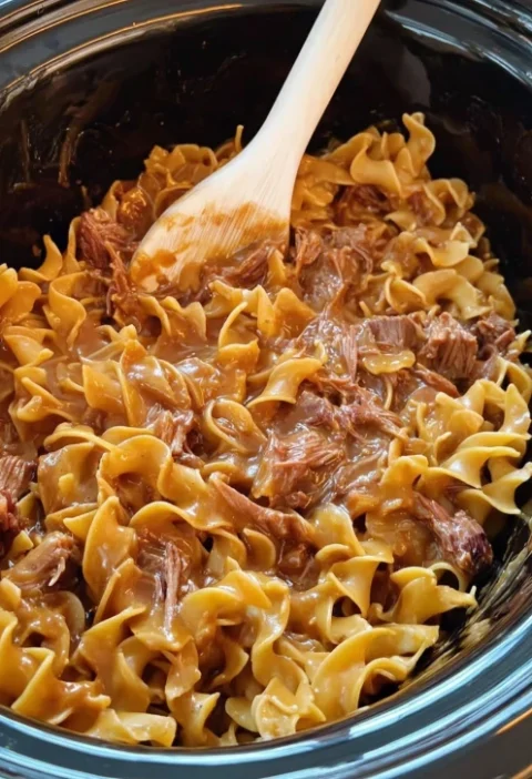 Crockpot Beef Noodles