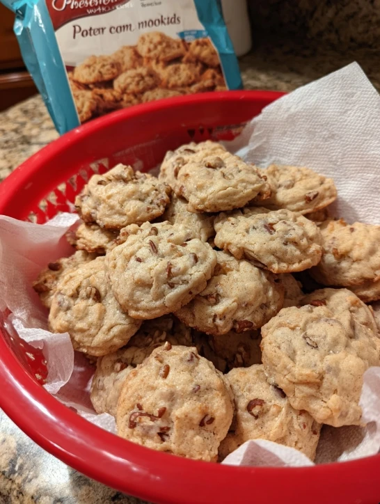 Easy Butter Pecan Cake Cookies