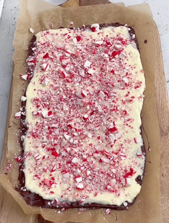 Nanas Classic Peppermint Bark