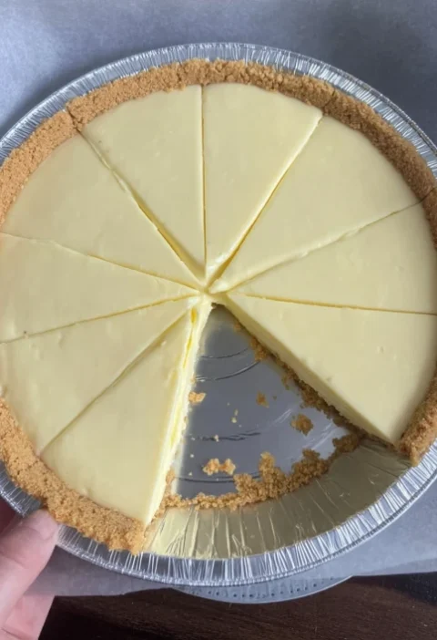Oldfashioned Farmhouse Lemon Butter Pie