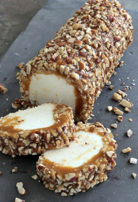 Warm Holiday Table Pecan Log Roll