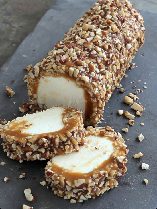 Warm Holiday Table Pecan Log Roll