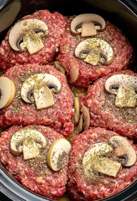 4ingredient Slow Cooker Salisbury Steak