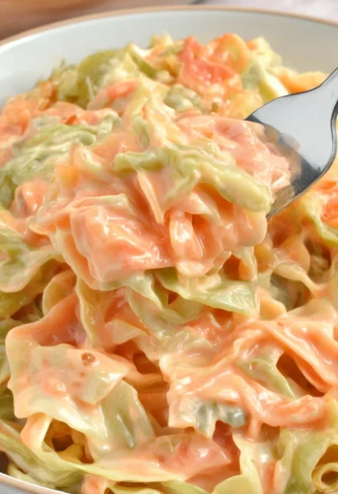 Creamy Tomato Cabbage