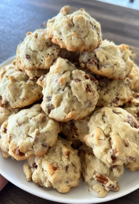 Festive Holiday Table German Rocks