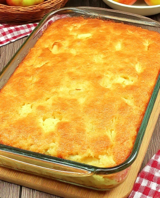 Old-Fashioned Apple Pie Cake