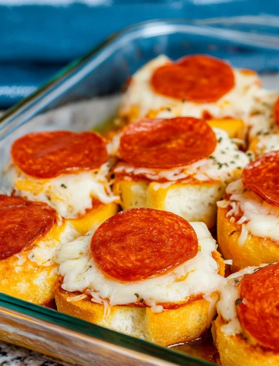 Pepperoni Pizza Crackers