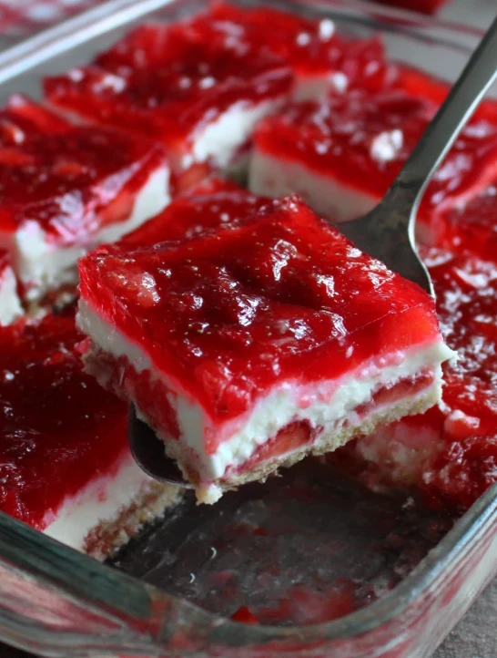 Sour Cream Strawberry Salad