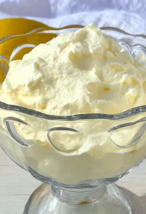 Warm Sundaystyle Lemon Syllabub