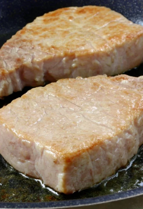 Warm Sundaystyle Pork Chops