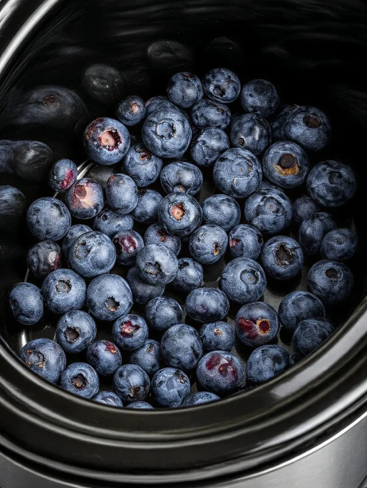 3ingredient Slow Cooker Lemon Blueberry Cake