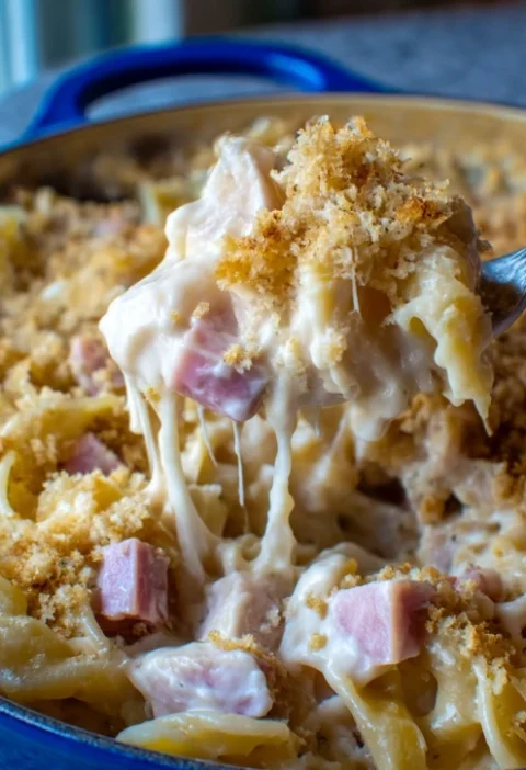 Chicken Cordon Bleu Noodle Skillet