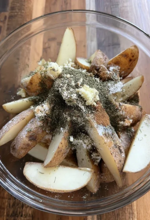 Dill Pickle Potato Wedges