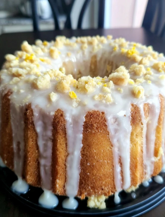 Lemon Crunch Pound Cake