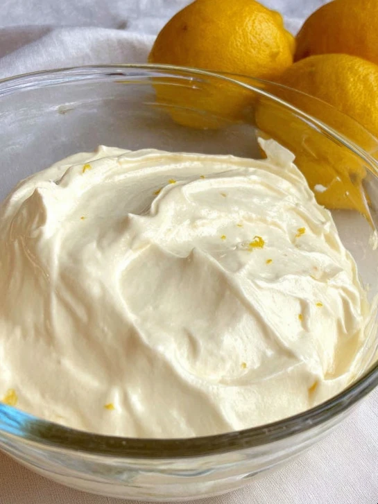 Old-Fashioned Family Lemon Syllabub