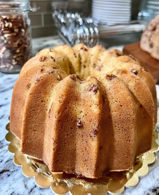 Pecan Bourbon Pound Cake