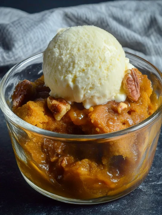Pumpkin Pecan Cobbler