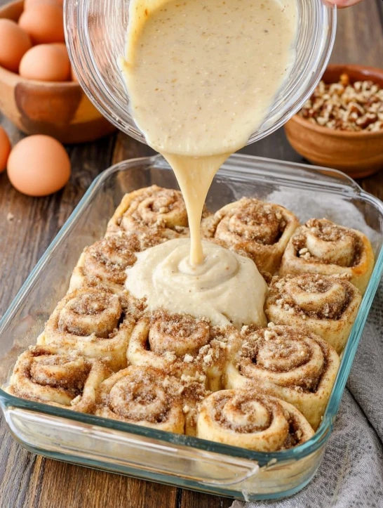 Sweet Blend King Cake Cinnamon Roll Casserole
