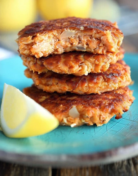 Old Fashioned Salmon Patties