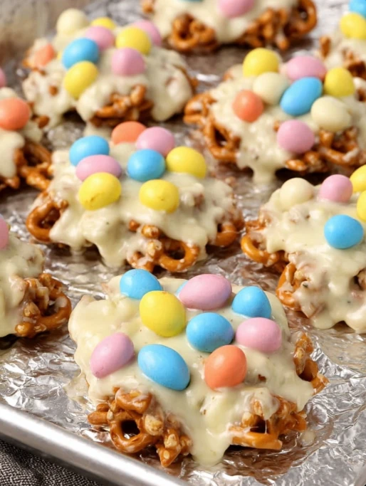 Slow Cooker 3-Ingredient Pastel Pretzel Clusters
