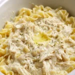 6-Ingredient Slow Cooker Cheesy Chicken & Broccoli