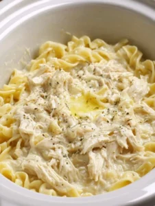 Slow Cooker Amish Chicken Noodles