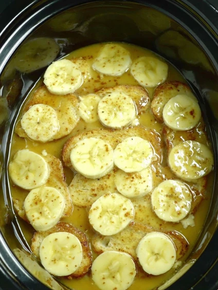 Slow Cooker Banana Pecan French Toast