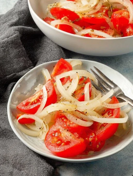 Tomato and Onion Salad