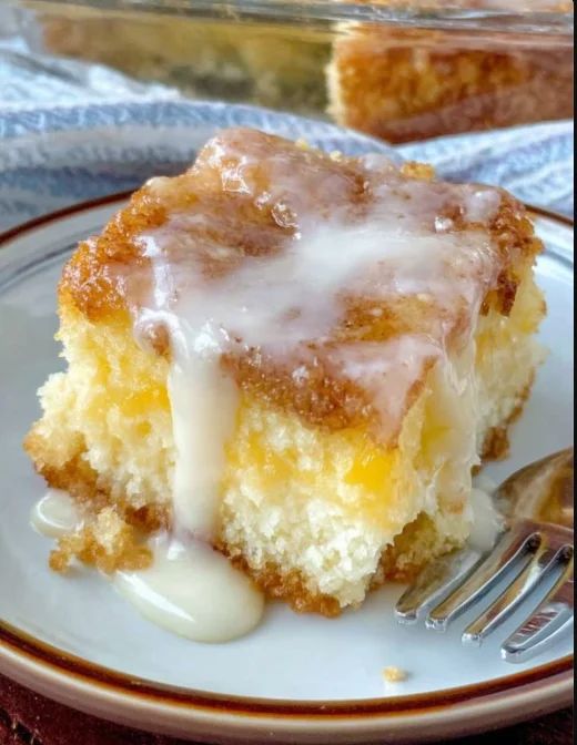 Cinnamon Roll Cake