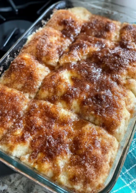 Delicious Apple Cheesecake Danish Bars