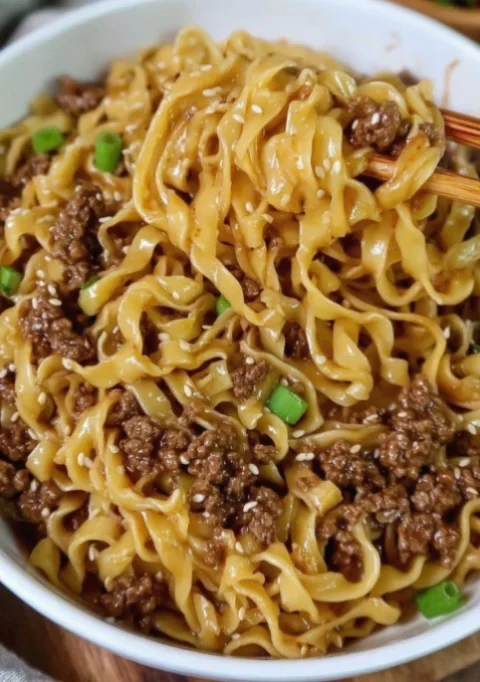 Mongolian Ground Beef Noodles