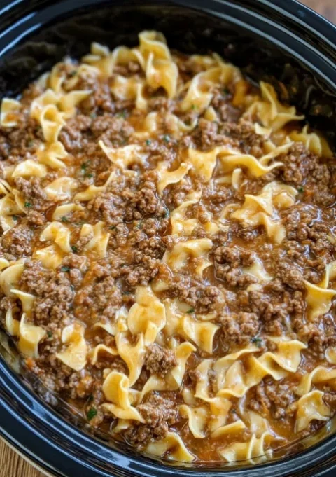 Slow Cooker 4-Ingredient Amish Ground Beef Noodles