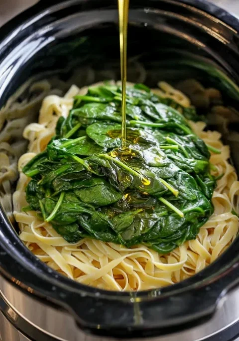 slow cooker spinach pasta