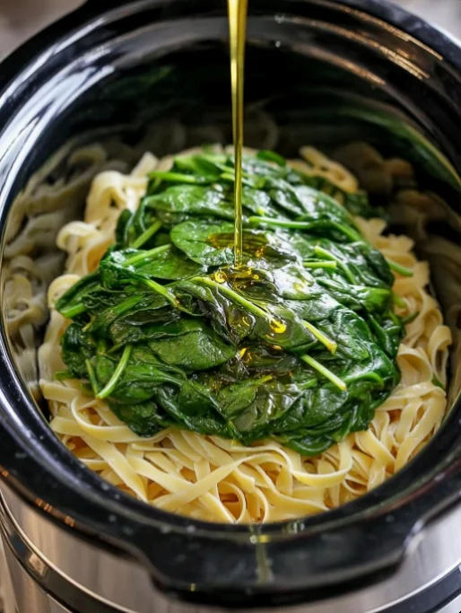 slow cooker spinach pasta