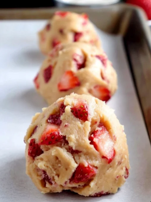 Strawberry Shortcake Cookies